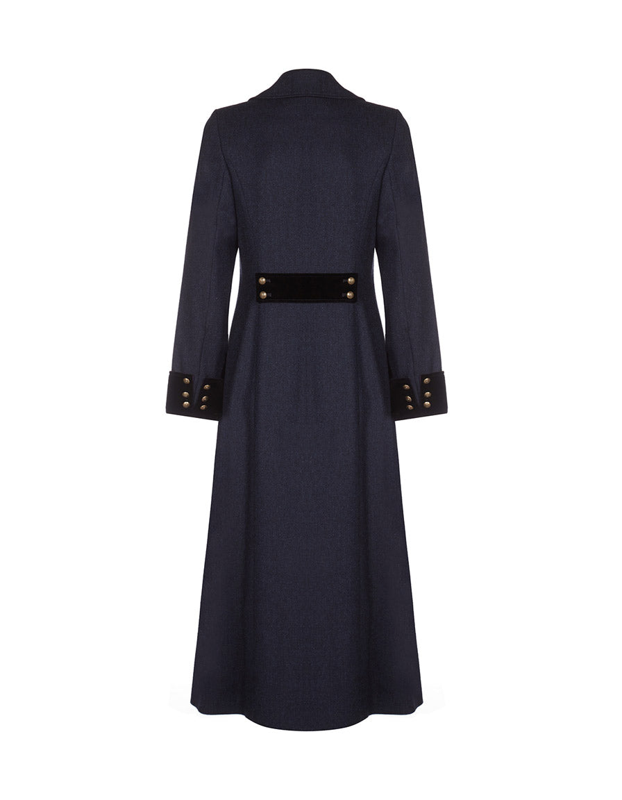 Long tailored trench coat in navy wool with double breasted cut